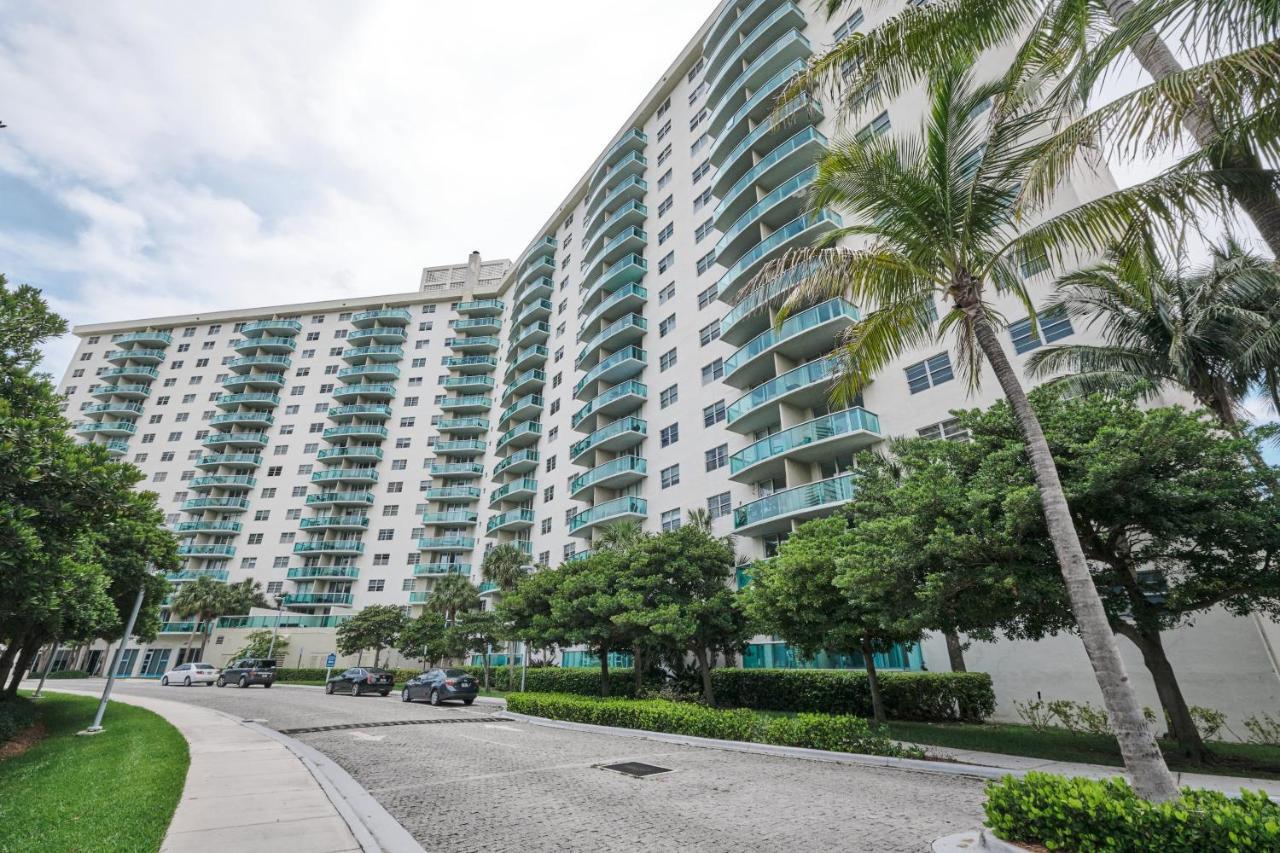 Miami Beach Collins Ave Apartments Free Parking Sunny Isles Beach Exterior photo