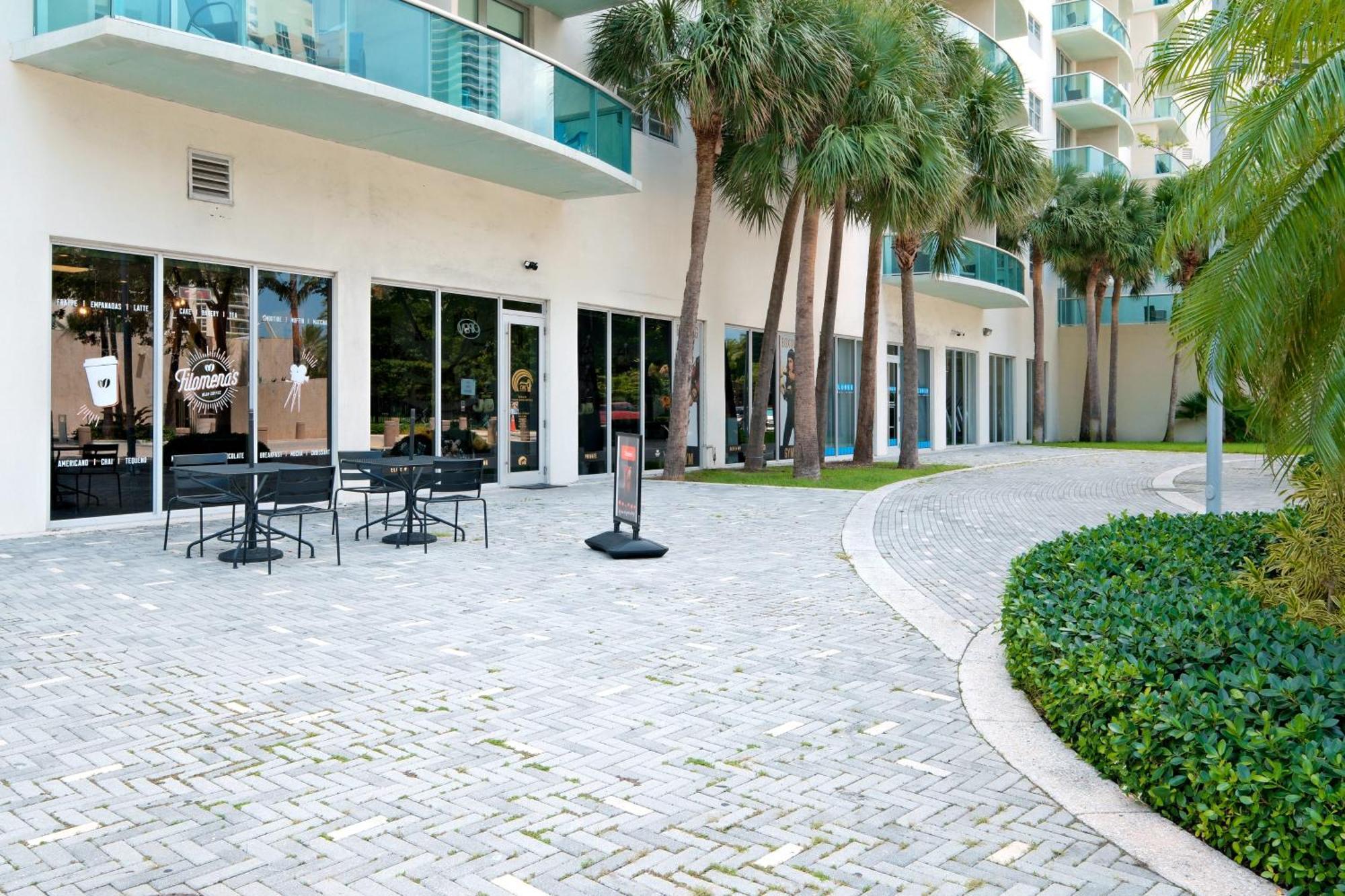 Miami Beach Collins Ave Apartments Free Parking Sunny Isles Beach Exterior photo