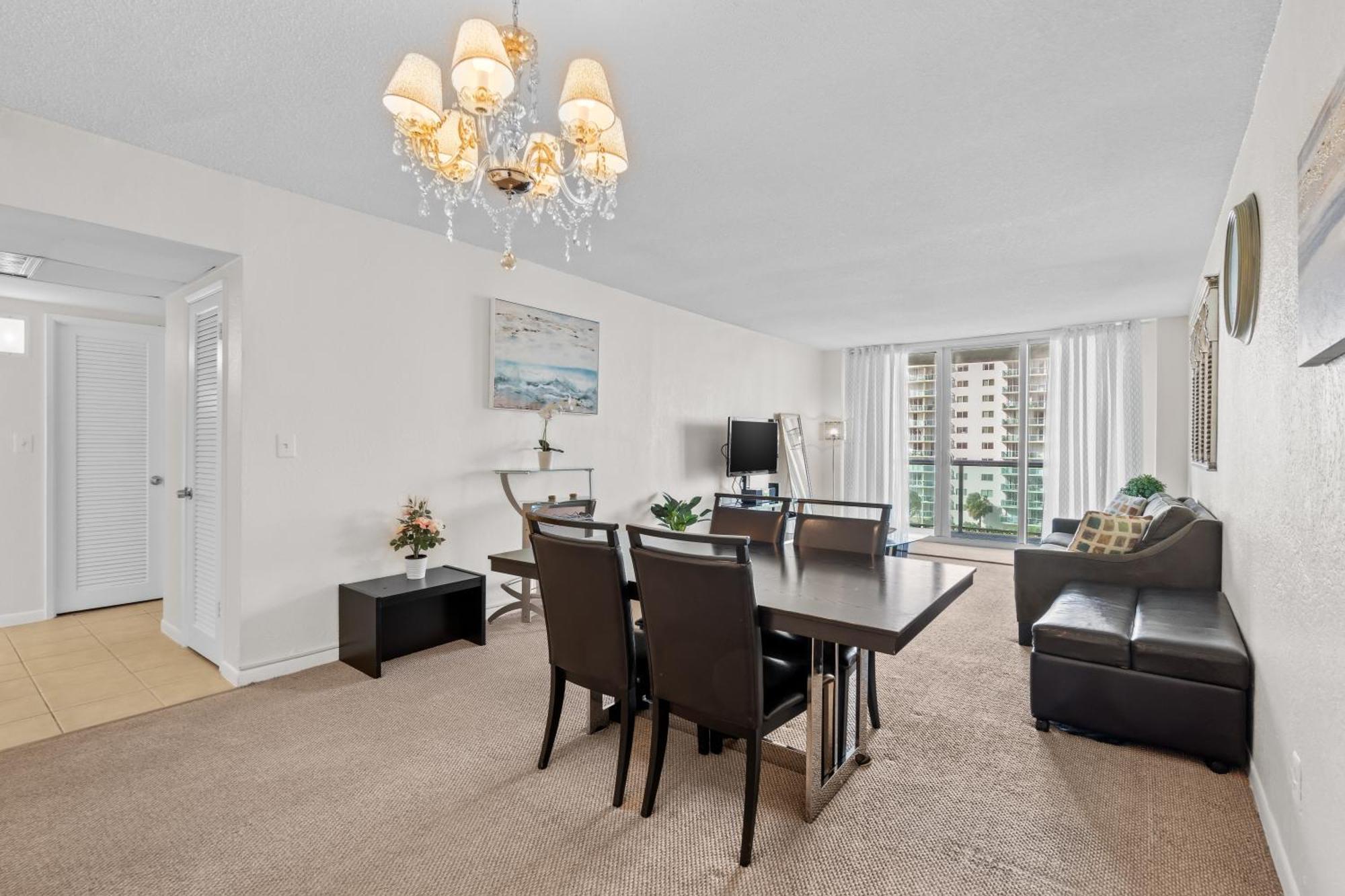 Miami Beach Collins Ave Apartments Free Parking Sunny Isles Beach Room photo